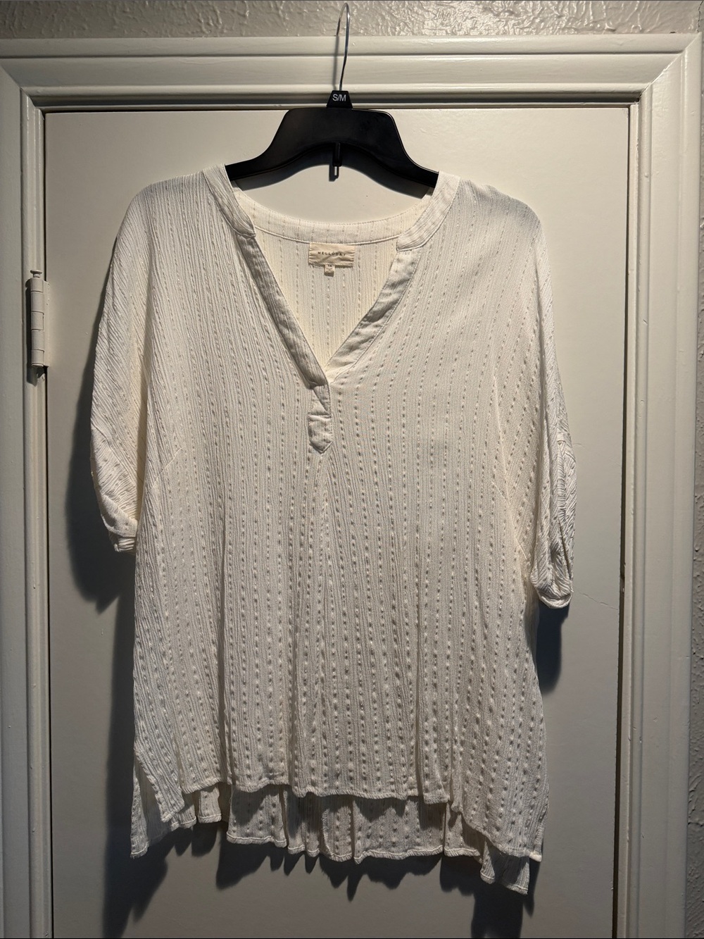Melloday Lightweight offWhite V-Neck Textured Women's Top size 1X